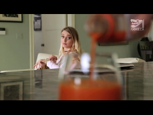 ❤️ Gadis panas dengan payudara besar dan vagina ketat mendapat ayam dari pecundang, tapi sangat keras ❤️❌ Video seks di id.pornhills-com.ru