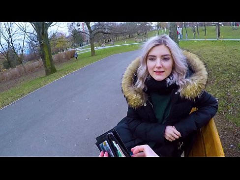 ❤️ Menelan air mani panas orang asing demi uang - blowjob di taman oleh Eva Elfie ❤️❌ Video seks di id.pornhills-com.ru